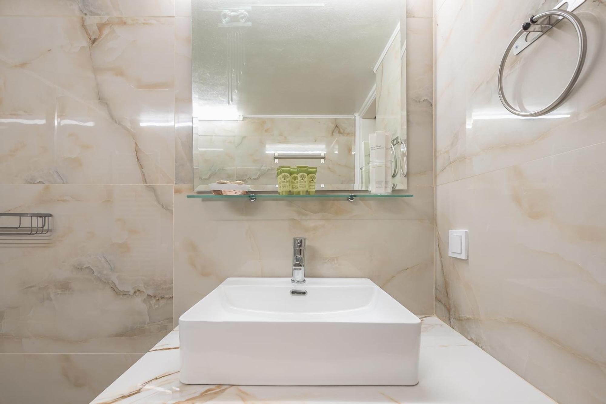 Modern Apartment 200M From Acropolis 100Mbps Netflix Атина Екстериор снимка